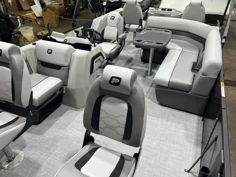 Slide: The Image of Princecraft Sportfisher 21-4S 2026 - 23