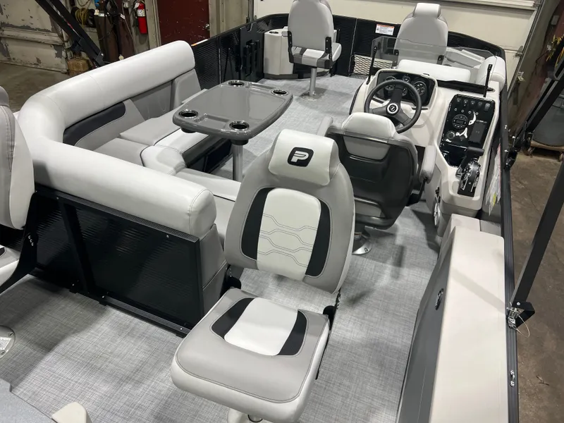 Slide: The Image of Princecraft Sportfisher 21-4S 2026 - 25