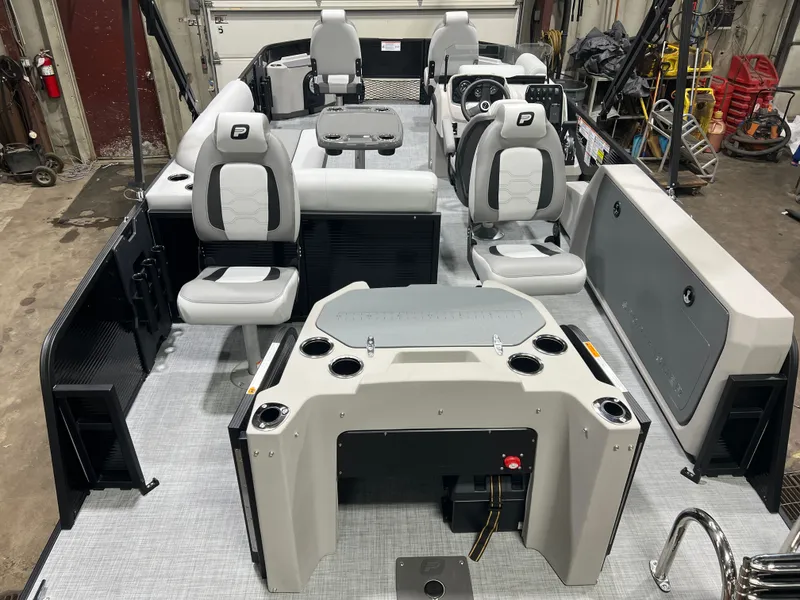 Slide: The Image of Princecraft Sportfisher 21-4S 2026 - 27