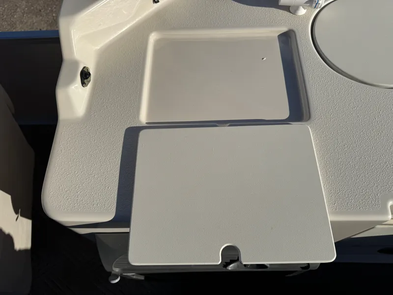 Slide: The Image of Premier 230 Grand Majestic Tri-toon Pontoon & 200HP Honda 4-Stroke EFI 2003 - 41