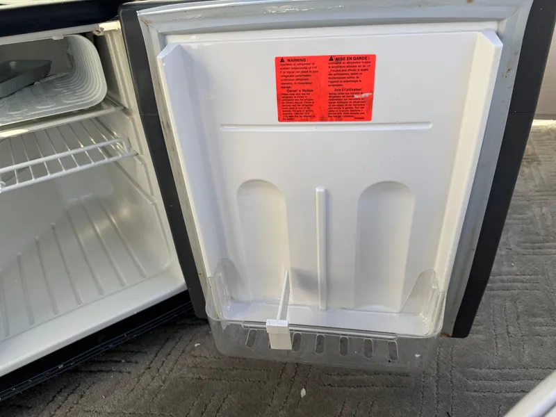 Slide: The Image of Premier 230 Grand Majestic Tri-toon Pontoon & 200HP Honda 4-Stroke EFI 2003 - 53