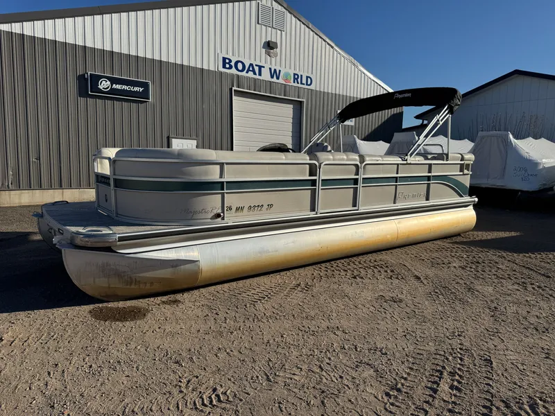 Slide: The Image of Premier 230 Grand Majestic Tri-toon Pontoon & 200HP Honda 4-Stroke EFI 2003 - 62