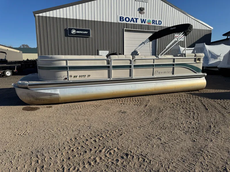 Slide: The Image of Premier 230 Grand Majestic Tri-toon Pontoon & 200HP Honda 4-Stroke EFI 2003 - 64