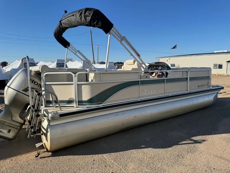 Slide: The Image of Premier 230 Grand Majestic Tri-toon Pontoon & 200HP Honda 4-Stroke EFI 2003 - 73