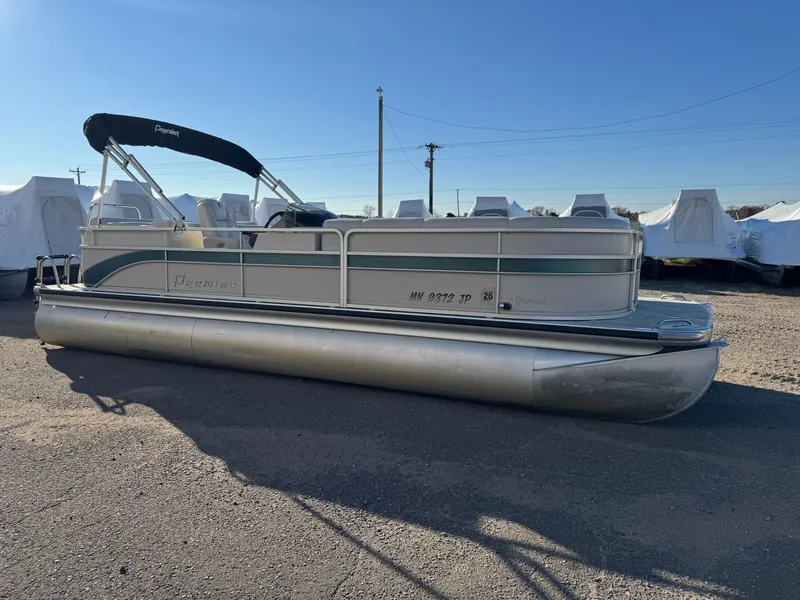 Slide: The Image of Premier 230 Grand Majestic Tri-toon Pontoon & 200HP Honda 4-Stroke EFI 2003 - 76