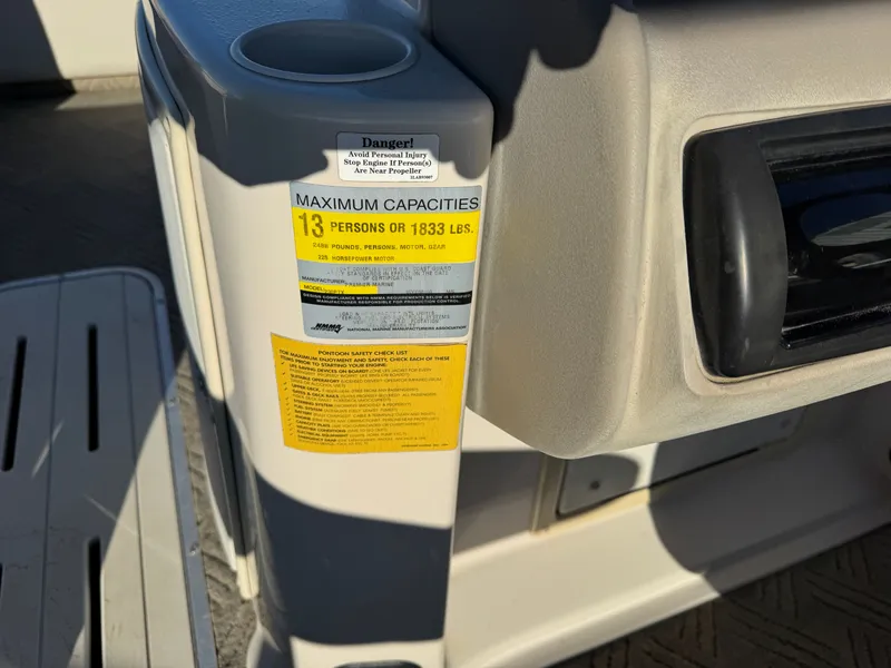 Slide: The Image of Premier 230 Grand Majestic Tri-toon Pontoon & 200HP Honda 4-Stroke EFI 2003 - 84