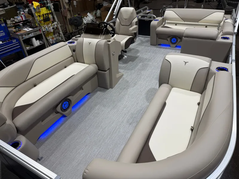 Slide: The Image of Tahoe Sport 2385 VRB Swingback Tritoon $47995 2026 - 34