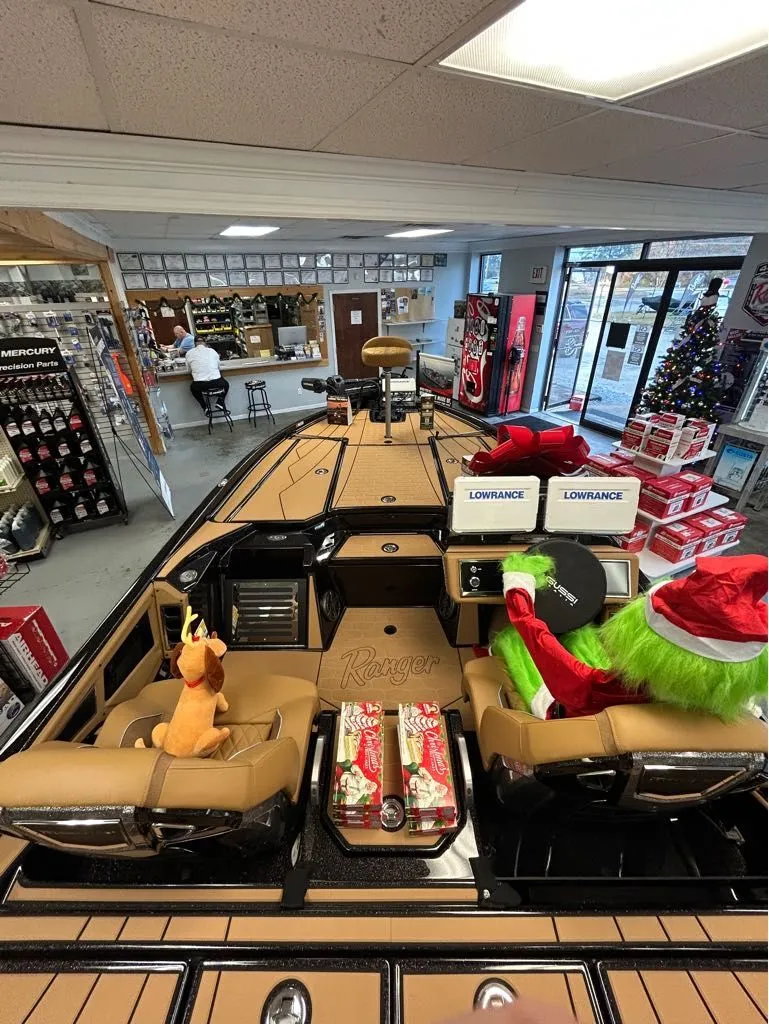 Slide: The Image of Ranger Z520R 2026 - 5