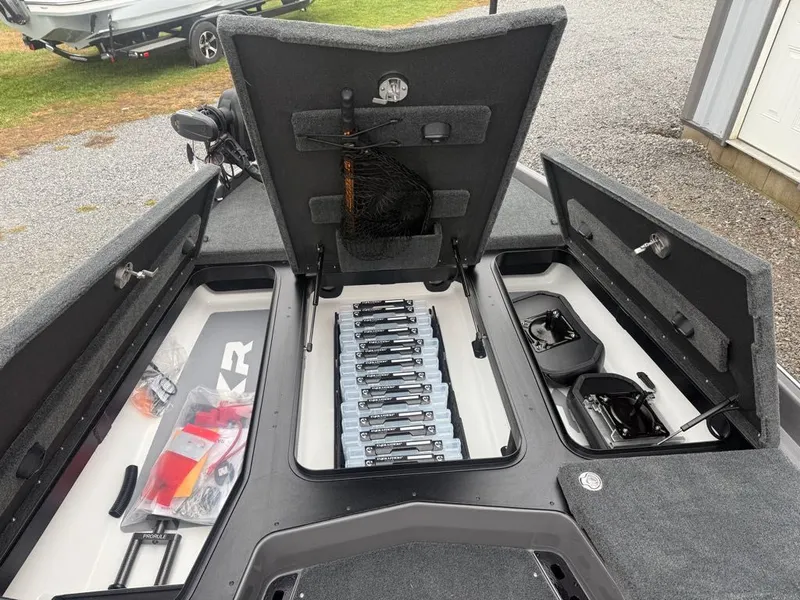 Slide: The Image of Skeeter FXR20Pro 2026 - 4