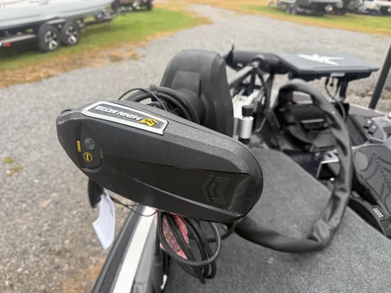 Slide: The Image of Skeeter FXR20Pro 2026 - 7