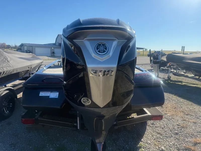 Slide: The Image of Skeeter ZX200 2026 - 23