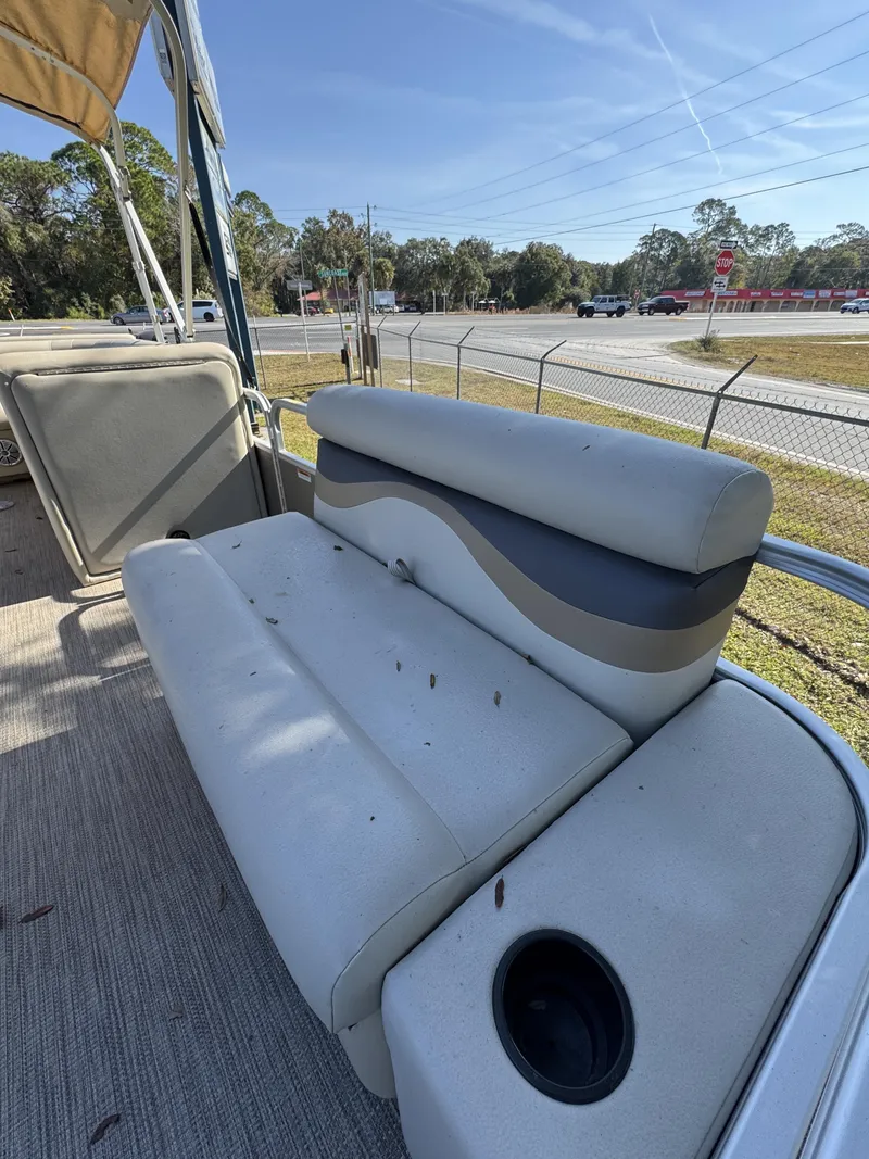 Slide: The Image of Sweetwater SW 206 CL 2018 - 16