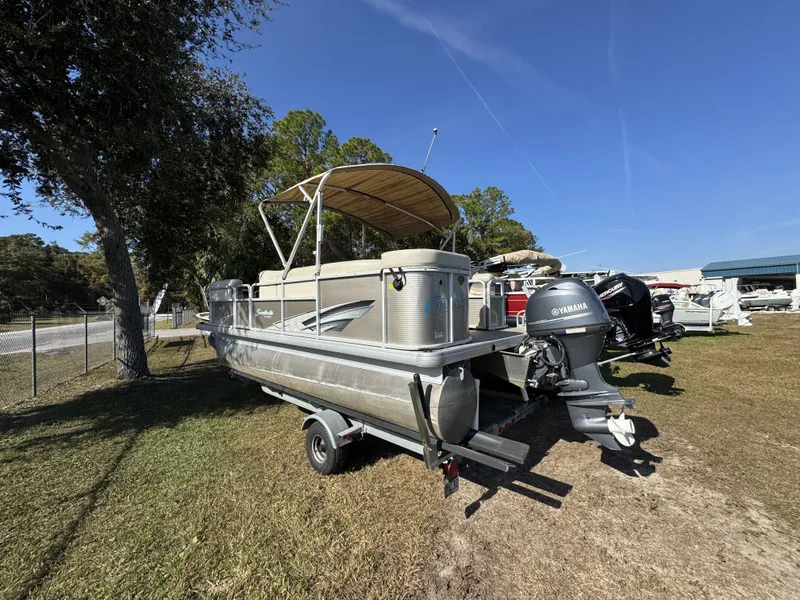 Slide: The Image of Sweetwater SW 206 CL 2018 - 3