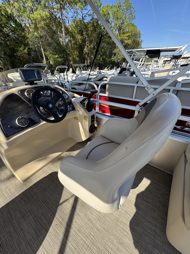 Slide: The Image of Sweetwater SW 206 CL 2018 - 8