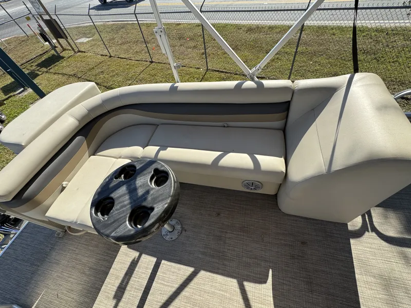 Slide: The Image of Sweetwater SW 206 CL 2018 - 9