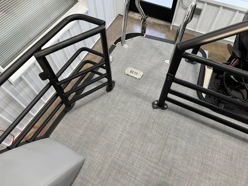 Slide: The Image of Starcraft EXS 5 DL 2026 - 12