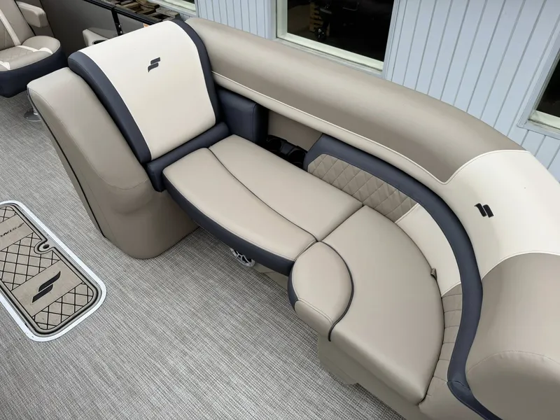 Slide: The Image of Starcraft EXS 5 R 2026 - 11