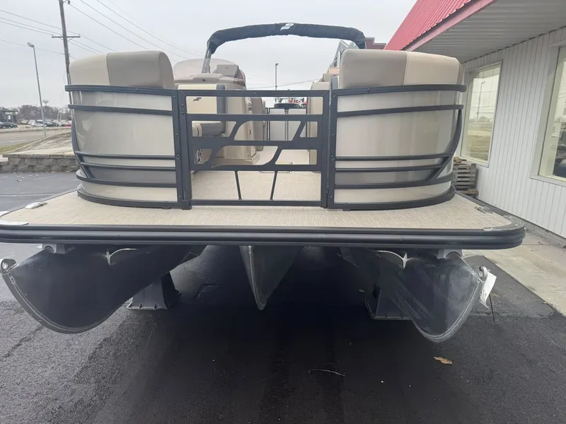 Slide: The Image of Starcraft EXS 5 R 2026 - 13