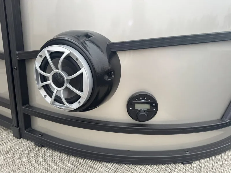 Slide: The Image of Starcraft EXS 5 R 2026 - 25