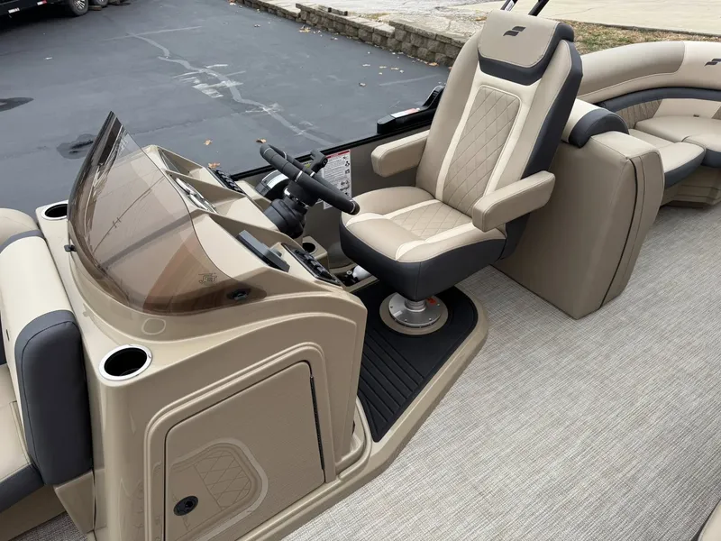 Slide: The Image of Starcraft EXS 5 R 2026 - 26