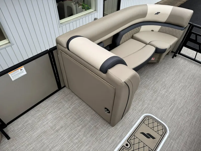 Slide: The Image of Starcraft EXS 5 R 2026 - 5