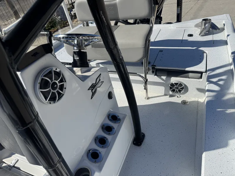 Slide: The Image of Xpress X23B 2023 - 15