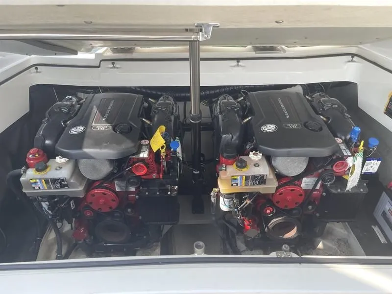 Slide: The Image of Cobalt R30 2018 - 14