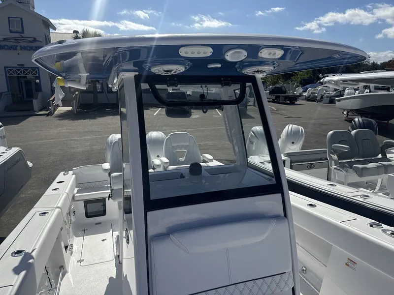 Slide: The Image of Sportsman Heritage 261 Center Console 2026 - 20