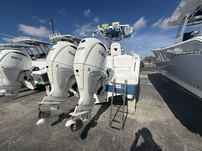 Slide: The Image of Sportsman Heritage 261 Center Console 2026 - 4