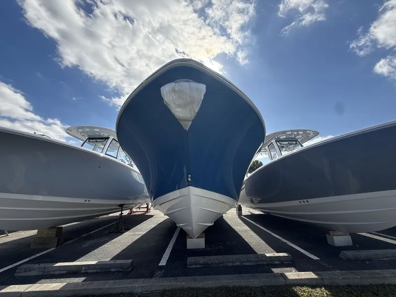 Slide: The Image of Sportsman Heritage 261 Center Console 2026 - 7