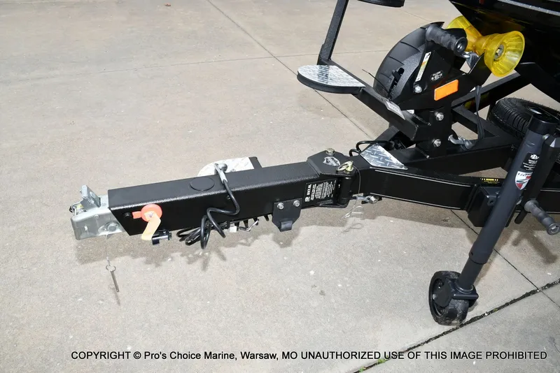 Slide: The Image of Triton 19 TRX PATRIOT w/225HP PRO-XS 2025 - 32