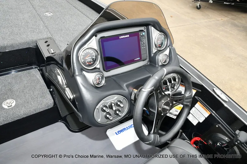 Slide: The Image of Triton 19 TRX PATRIOT w/225HP PRO-XS 2025 - 44