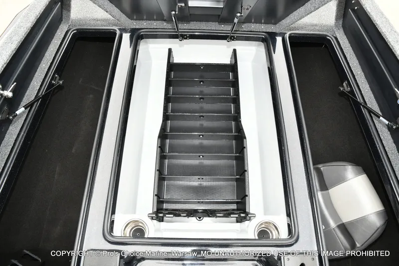 Slide: The Image of Triton 19 TRX PATRIOT w/225HP PRO-XS 2025 - 56