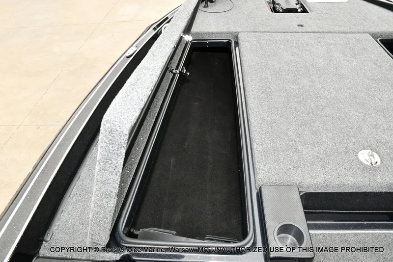 Slide: The Image of Triton 19 TRX PATRIOT w/225HP PRO-XS 2025 - 58