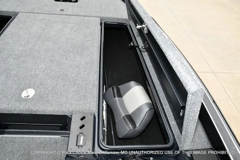 Slide: The Image of Triton 19 TRX PATRIOT w/225HP PRO-XS 2025 - 60