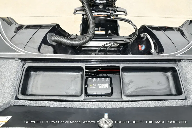 Slide: The Image of Triton 19 TRX PATRIOT w/225HP PRO-XS 2025 - 66