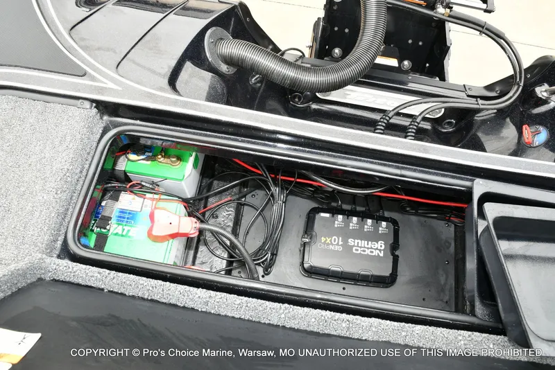 Slide: The Image of Triton 19 TRX PATRIOT w/225HP PRO-XS 2025 - 67