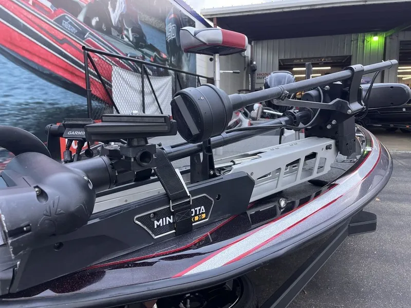 Slide: The Image of Skeeter FXR20 2023 - 29