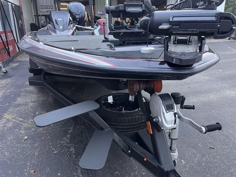 Slide: The Image of Skeeter FXR20 2023 - 43