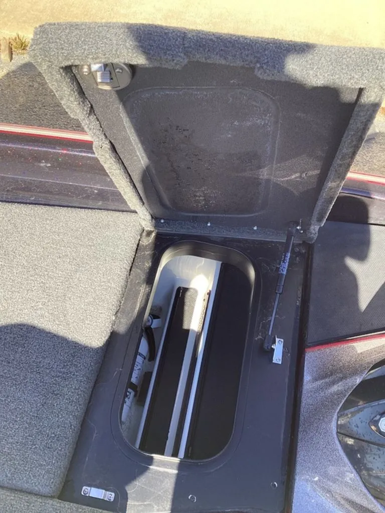 Slide: The Image of Skeeter FXR20 2023 - 59