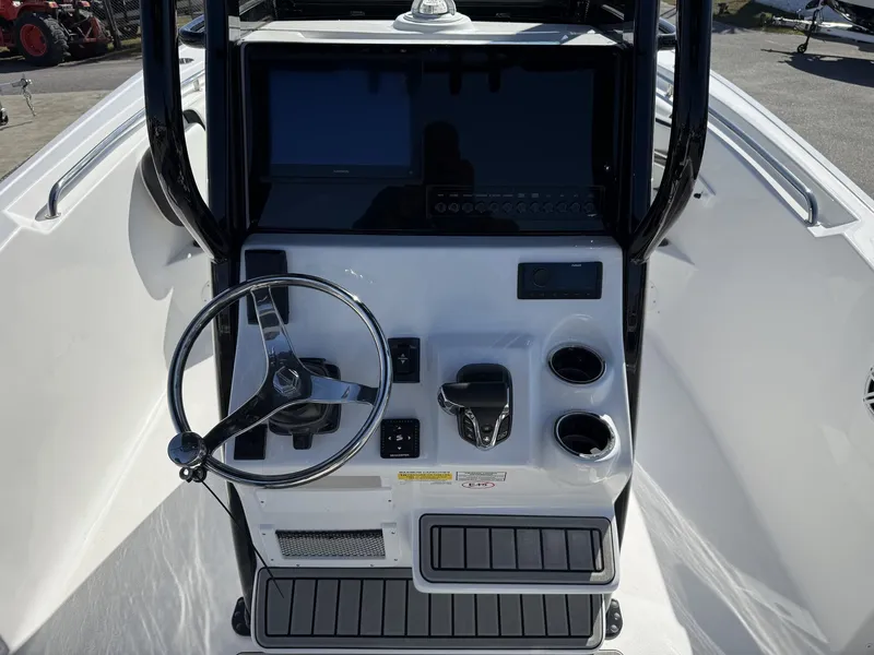 Slide: The Image of Tidewater 232 CC Adventure 2026 - 16