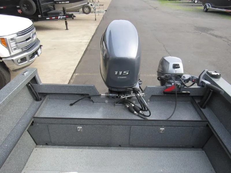 Slide: The Image of Alumaweld 20 STRYKER 2014 - 11