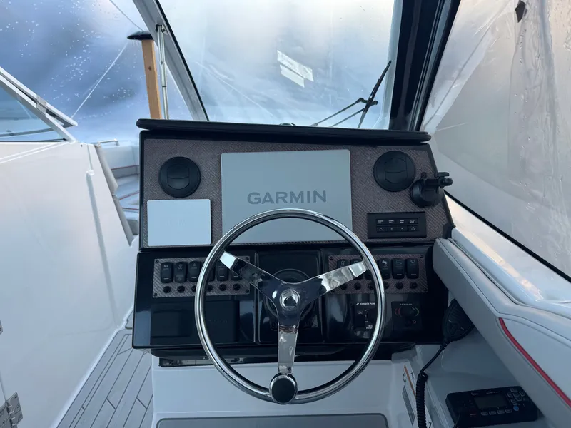 Slide: The Image of Solara S-250DC 2023 - 5