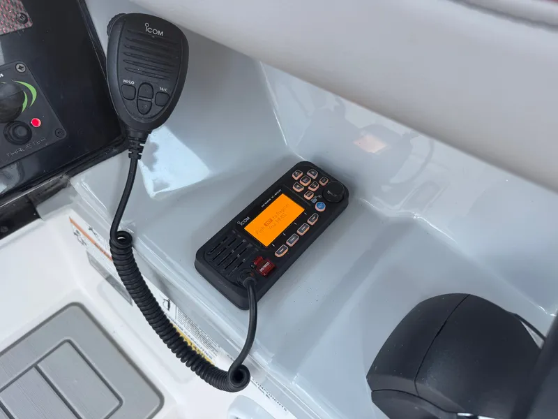 Slide: The Image of Solara S-250DC 2023 - 7