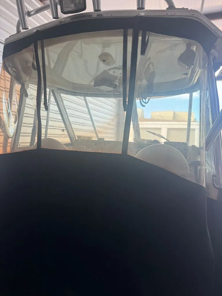 Slide: The Image of Seaswirl 2150 WA Striper 2002 - 2