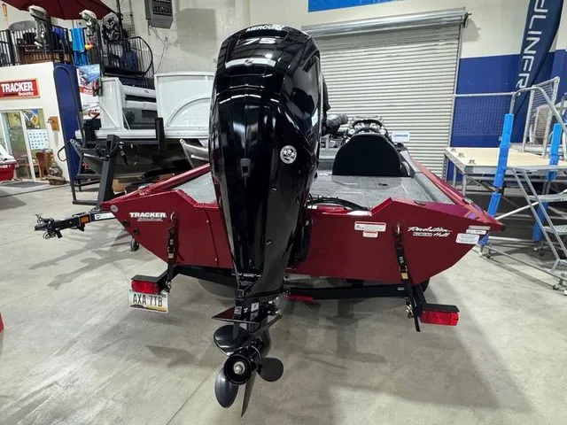 Slide: The Image of Tracker Pro Team 175 TXW 2021 - 14