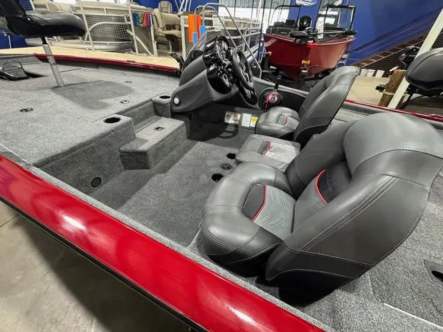 Slide: The Image of Tracker Pro Team 175 TXW 2021 - 35