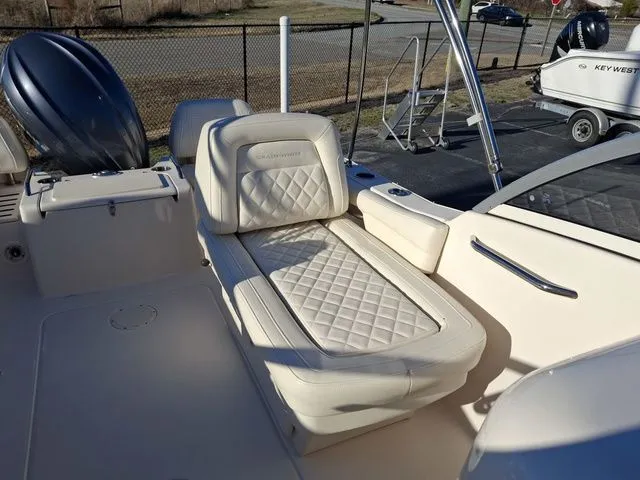 Slide: The Image of Grady-White Freedom 215 2021 - 17