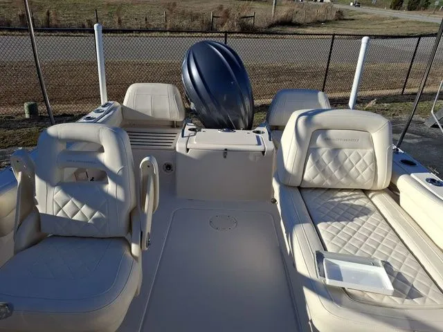 Slide: The Image of Grady-White Freedom 215 2021 - 7