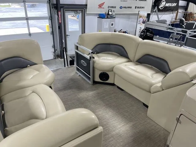 Slide: The Image of Landau Atlantis 230 Cruise TRI-LOG 2016 - 34